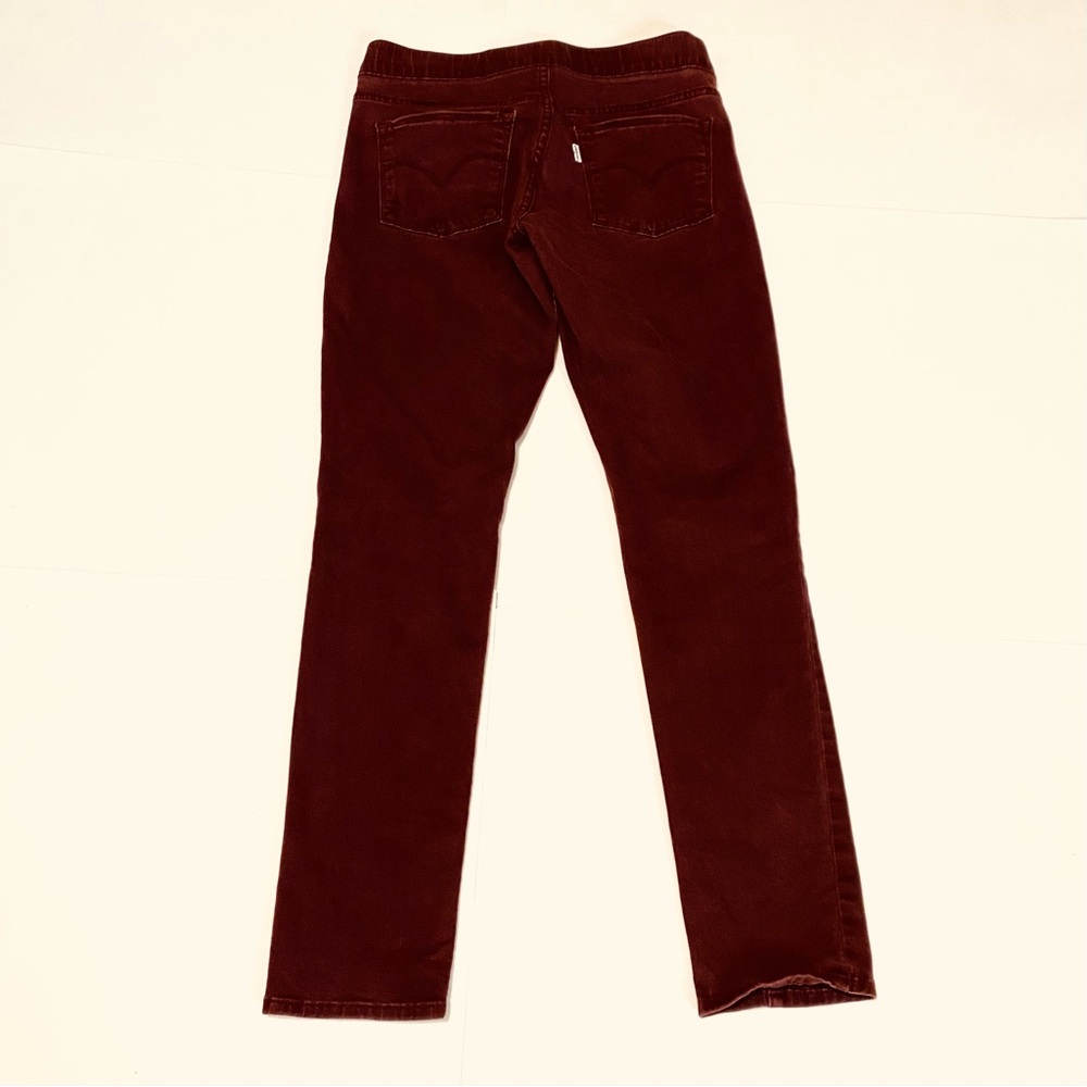 Levi’s Women's Burgundy Jeans - Picture 11 of 13